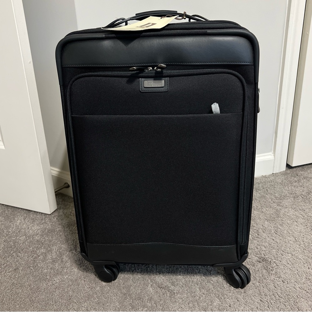 Hartmann Intensıty Beltıng Suitcase